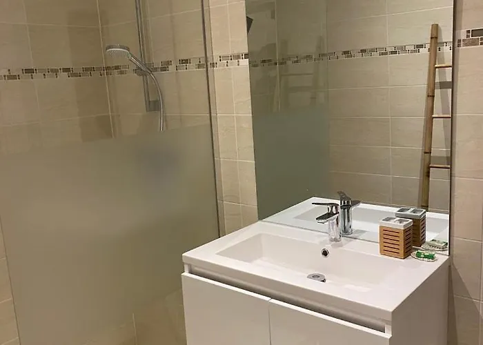 Sur Le Port Du Pouliguen Apartament *